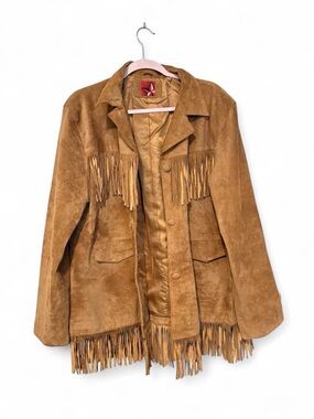 Excellent condition Vintage boho Tan genuine suede leather fringe jacket